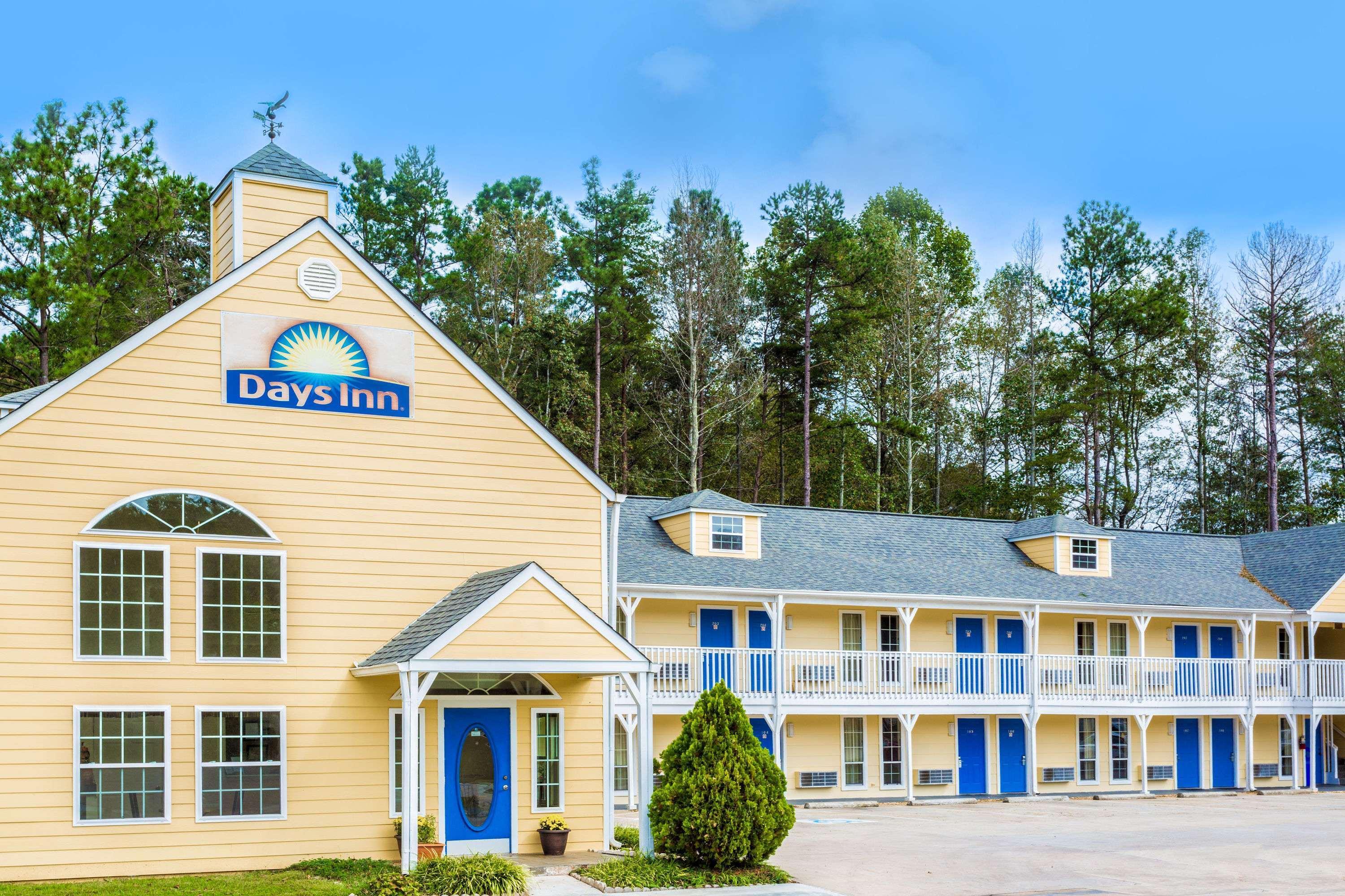 Days Inn By Wyndham Cornelia Exteriér fotografie